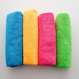 cleaning cloths made of microfiber