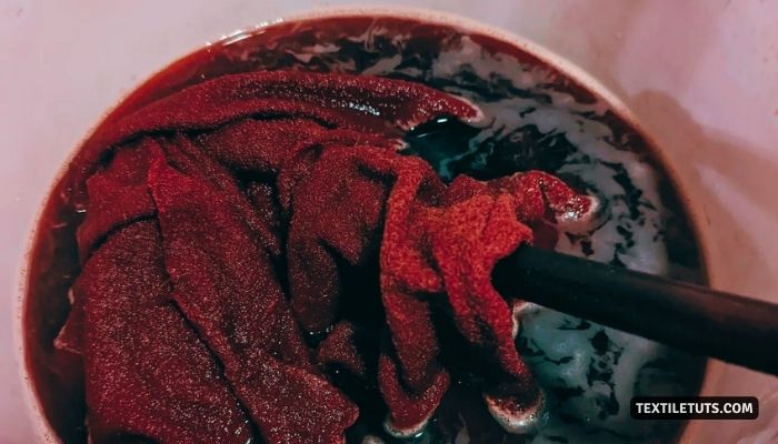 Dyeing a Wool Sweater with Jacquard Acid Dyes