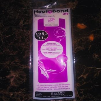 Thermoweb 3336 Heat’n Bond Light Weight Iron-On Fusible Interfacing