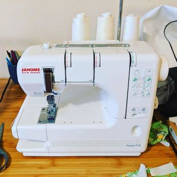 Janome CoverPro 900CPX Serger