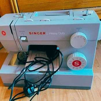 Singer 4423 Sewing Machine