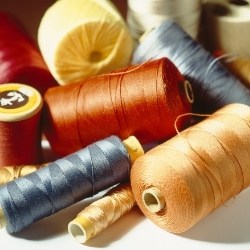 BEST THREAD FOR SEWING KNITS