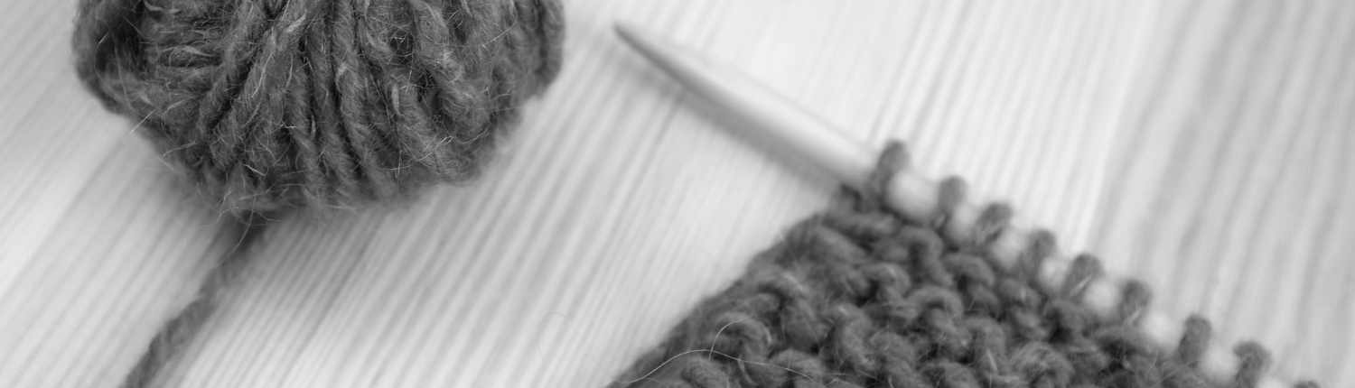 How To Knit A Buttonhole In Garter Stitch? TextileTuts