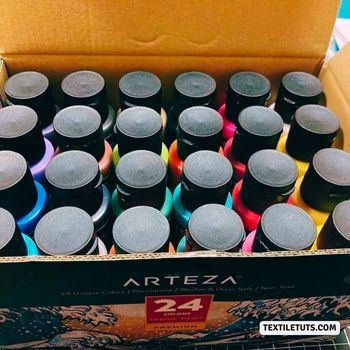 Arteza Permanent Fabric Paint