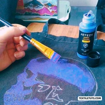 Painting a Fabric Bag with Arteza Fabric Paint