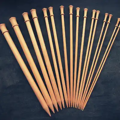 straight knitting needles