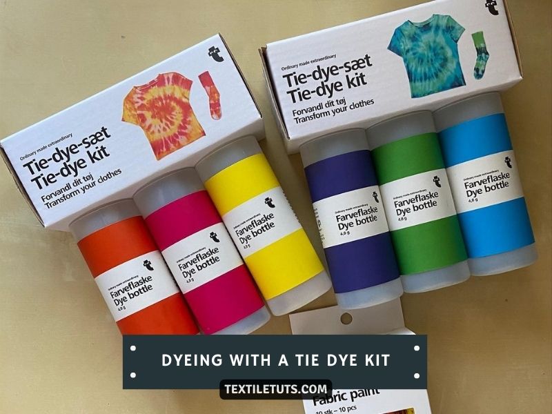 Dyeing Hoodie with a Tie Dye Kit