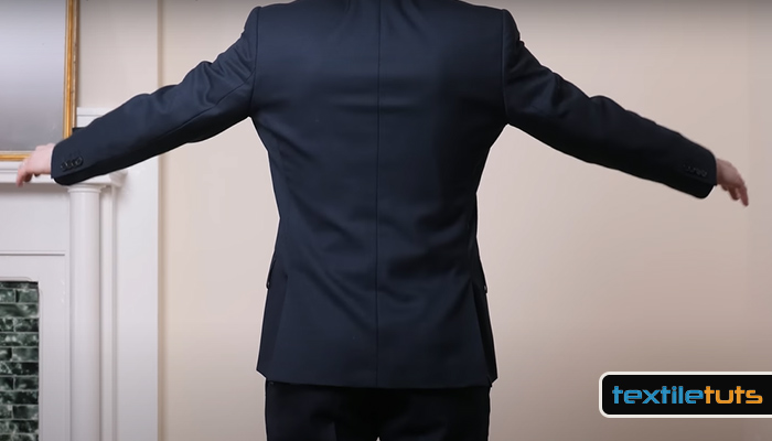 Common Mistakes to Avoid When Wearing a Suit