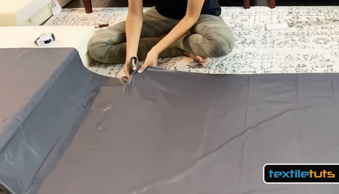 Cut the Fabric in Size
