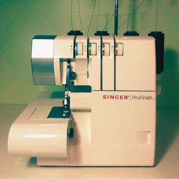 Singer ProFinish 14CG754 Serger