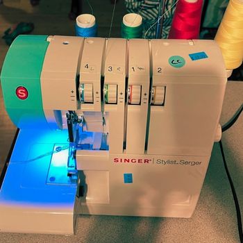 Singer Stylist 14SH764 Serger