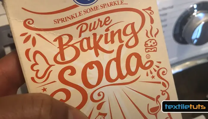 Use Baking Soda to Wash Pants