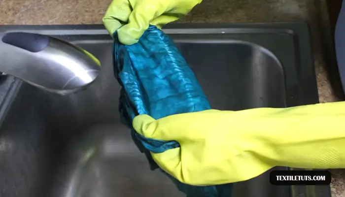 Synthetic Dye On Cotton Without Color Fades