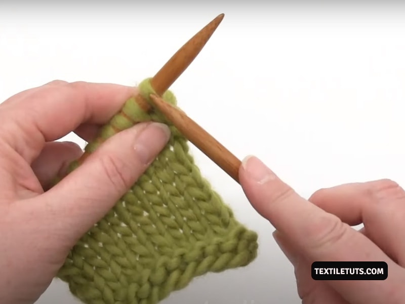 How to knit edge stitches