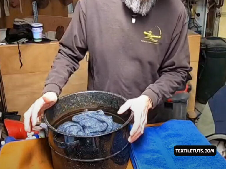 How To Dye A Wool Coat? TextileTuts