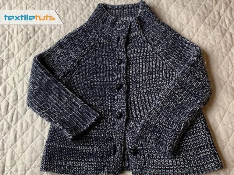 Are Acrylic Sweaters Itchy? Cozy, Not Itchy! TextileTuts