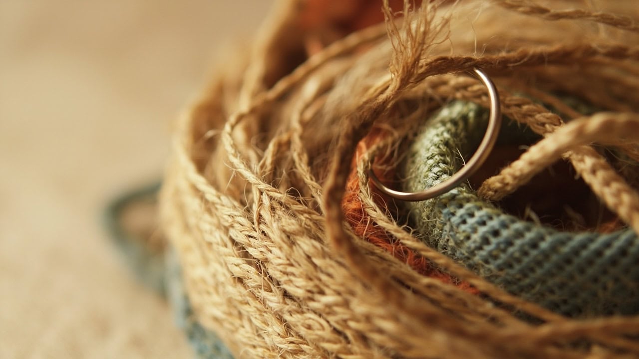 ring spinning vs rotor spinning differences and yarn properties